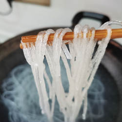 甘肃西和土豆粉条宽粉条定西马铃薯细粉条甘肃纯土豆粉韭叶粉