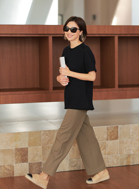 ise“Daily Luxury”系列绵羊毛针织蓝黑色宽松短袖T恤K2540823W