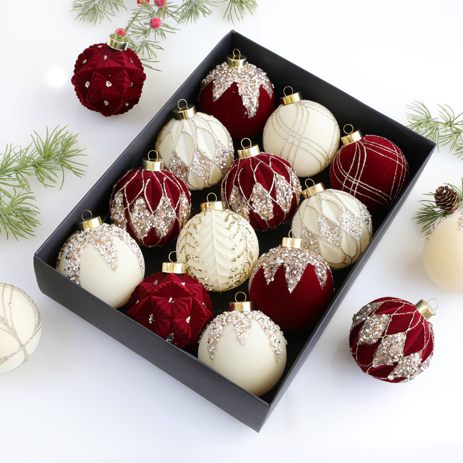 圣诞树节装饰品植绒高级感圣诞彩绘酒红球8cm6厘米小挂件场景布置,节庆用品/礼品,圣诞装饰品,淘宝优惠券,粉丝福利购,淘宝优惠卷