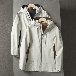 立体拼接+全压胶工艺！品牌撤柜男户外功能性轻薄软壳连帽冲锋衣