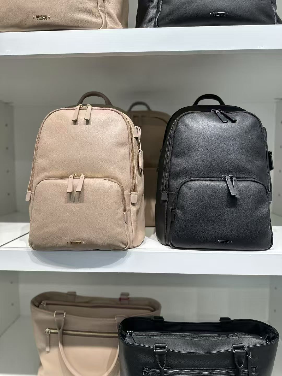 Tumi途明新款男女适用Blaire双肩包全牛皮36&times;28&times;15超轻13寸电脑