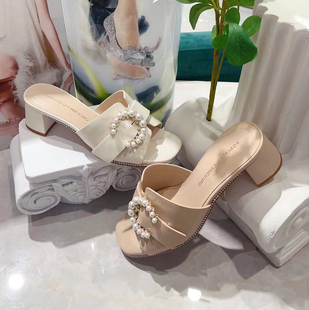 水钻珍珠韩版 皇冠专柜正品 拖鞋 RM238815夏凉鞋 Roberta诺贝达女鞋