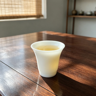 高端璞玉瓷茶杯德化白瓷品茗杯个人专用单杯功夫茶具主人杯简约