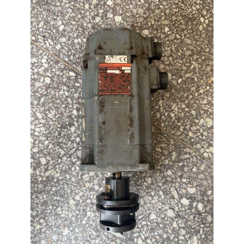 非实价议价议价三菱伺服电机 HA80NC-S 拆机包好 实物拍摄非实价