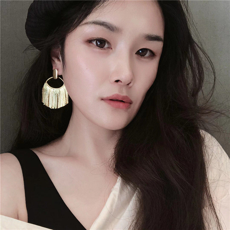 925银针欧美风18K金高级感睫毛弯弯流苏耳环时尚小众设计个性耳饰