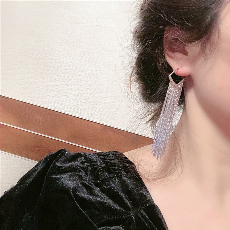 s925银针欧美设计款立体方形镀真金长流苏耳坠女气质夸张耳环抓链