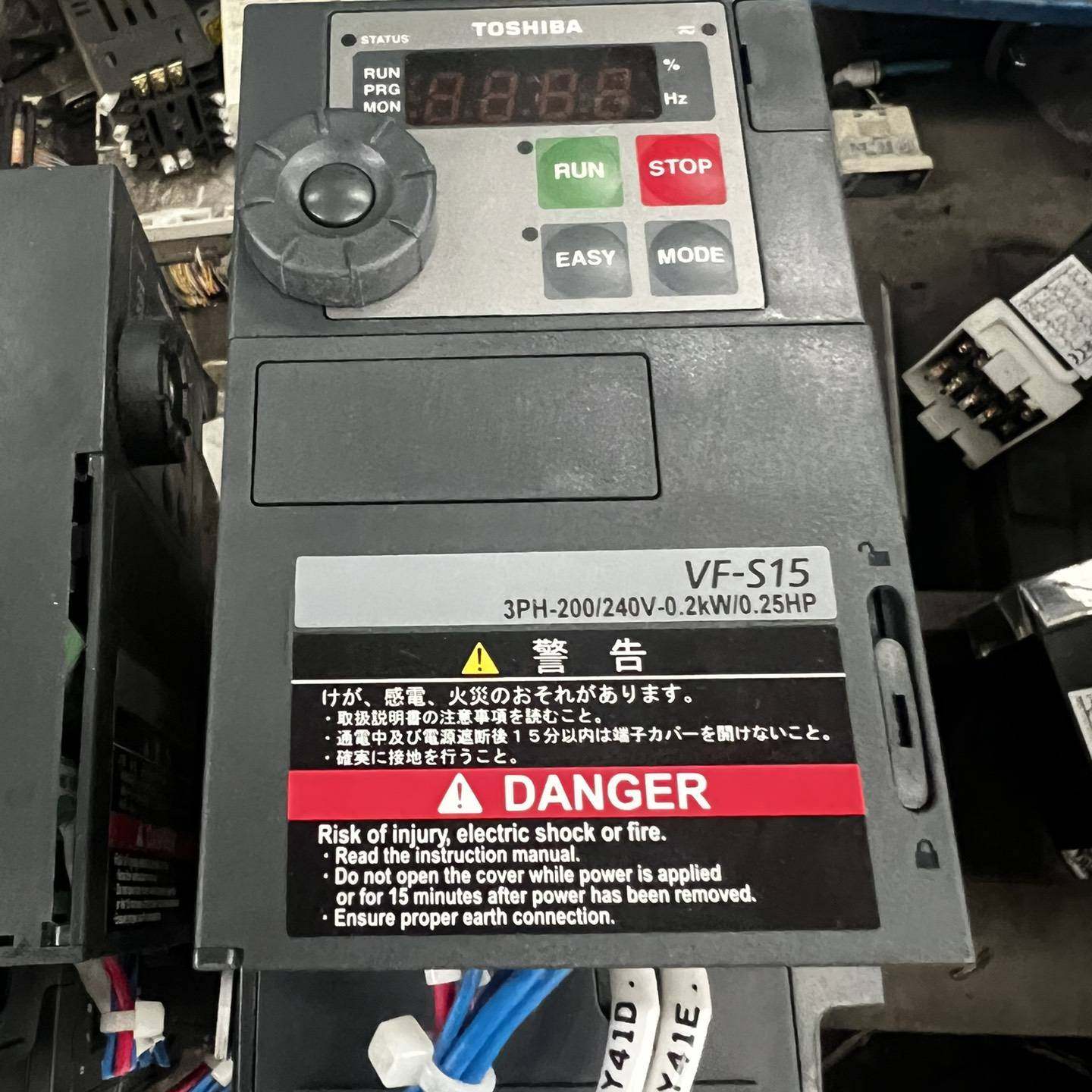 询价购-东芝变频器VFS15-2002PM，0.2KW，220V，拆