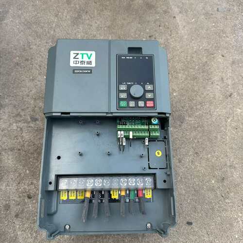 议价~中泰威22KW变频器ZTV400GK-22G/30P，22K~可维修