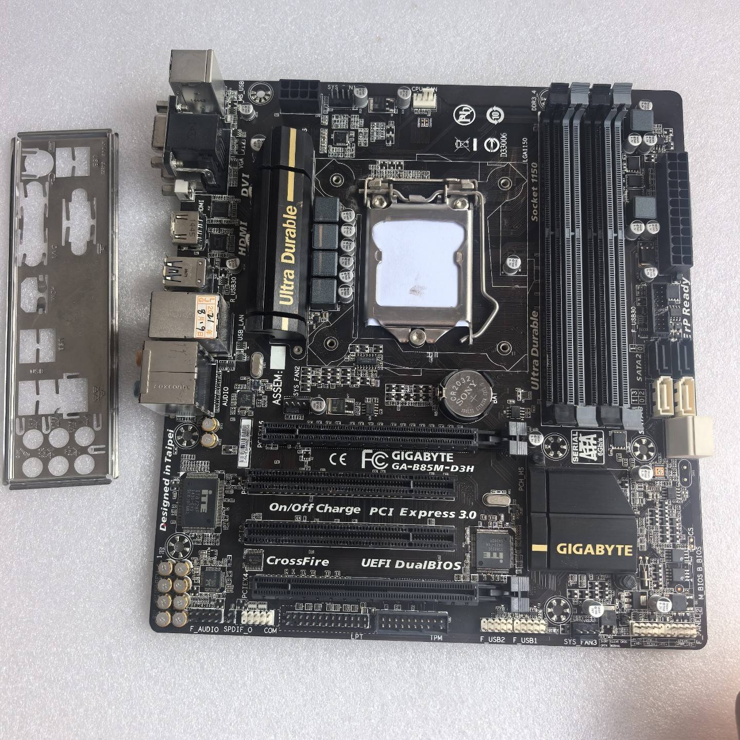 询价购-技嘉GA-B85M-D3H主板，1150针脚，支持DDR3