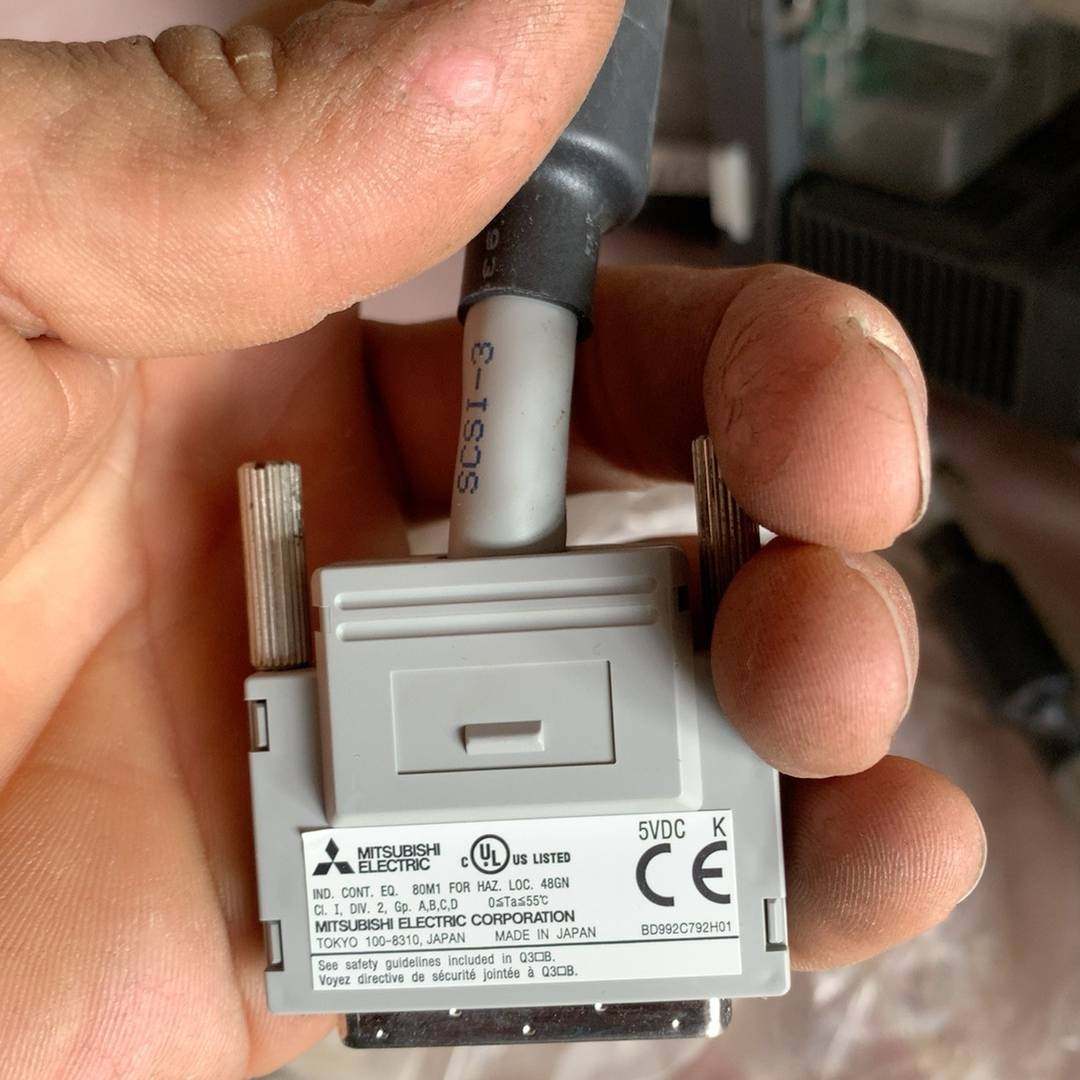 询价购-三菱Q系列扩展电缆，QC06B。线长60-70公