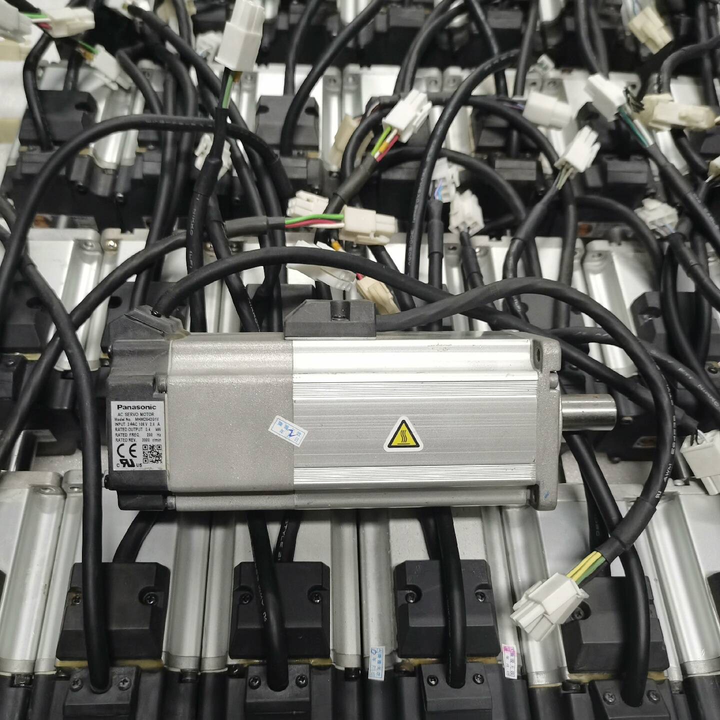 询价购-松下带刹车电机MHMJ042G1V，二手拆机，