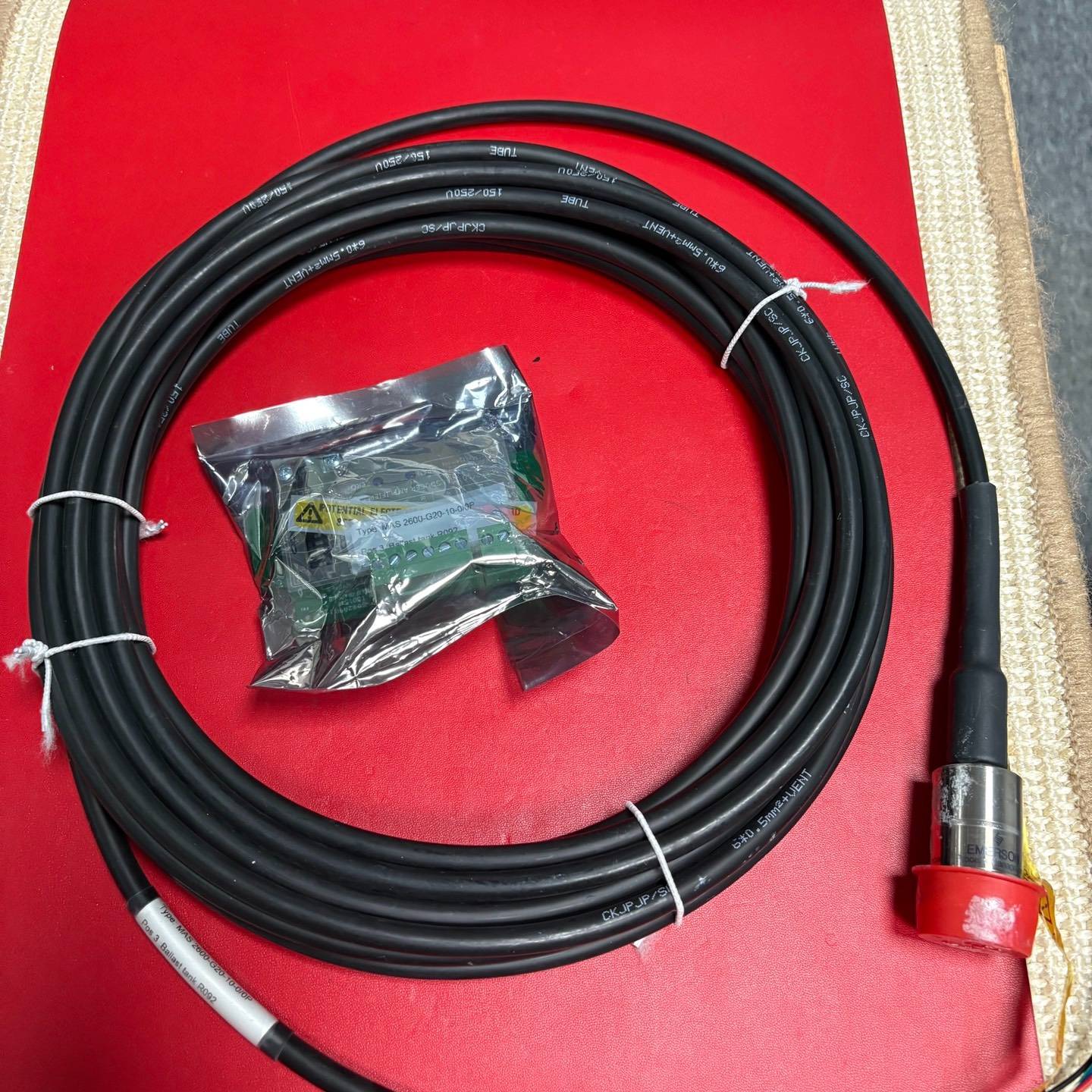 询价购-EMERSON MAS 2600-G20-10-0/0P液位