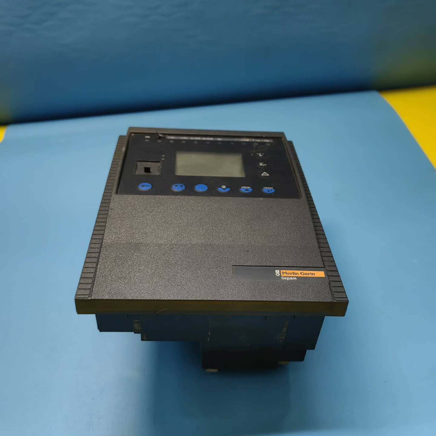 询价购-议价 Merlin Gerin Sepam 微机综合保护59