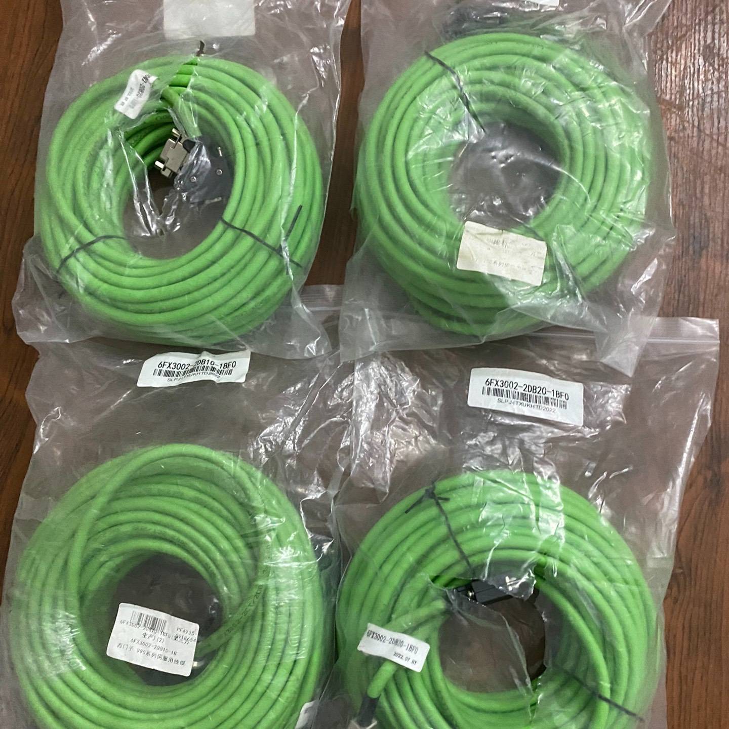 询价购-西门子V90伺服电缆 编码器线