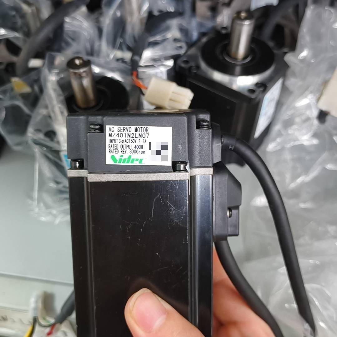 询价购-MZ401N2LN07，400W功率，3相AC150V输入，