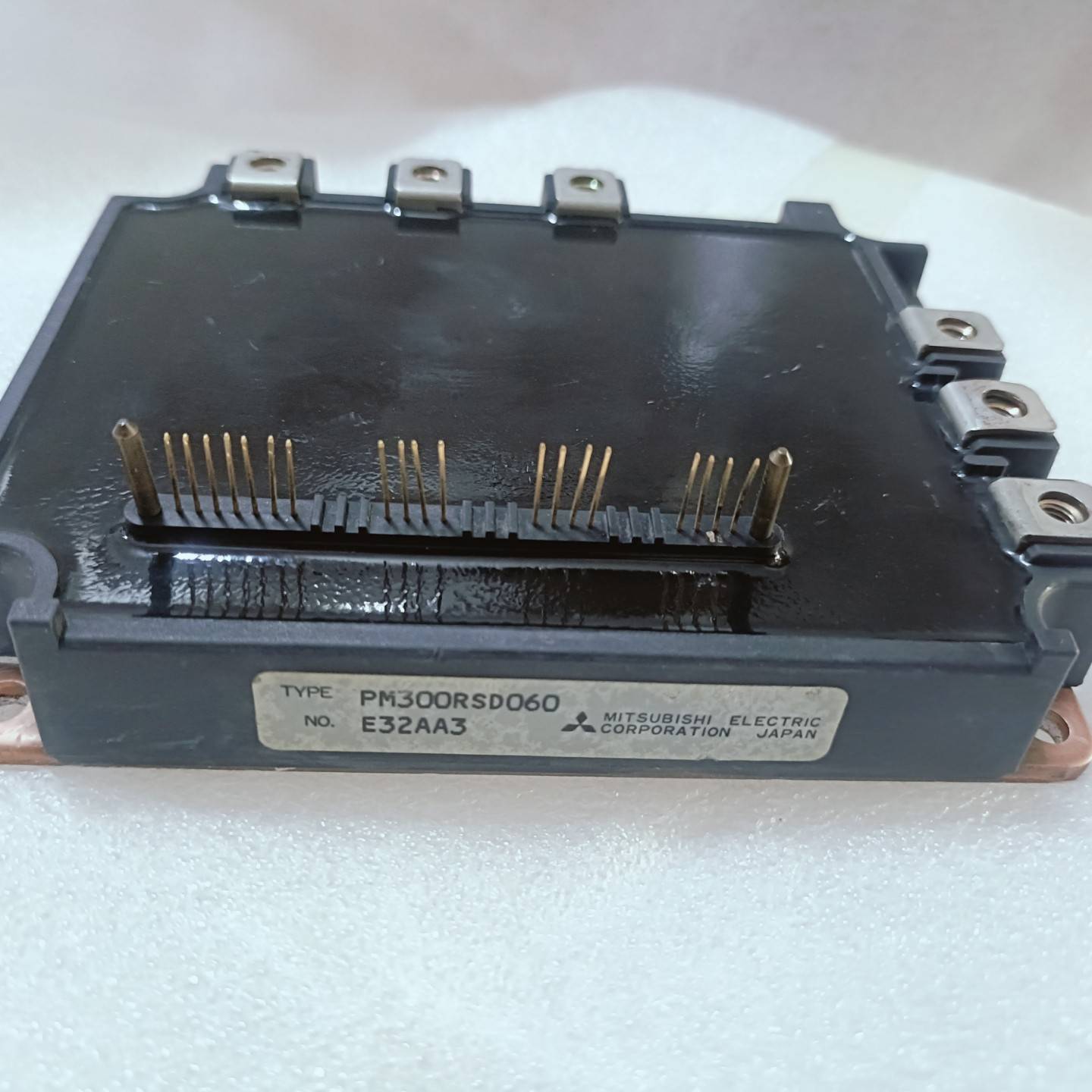 询价购-三菱原装PM300RSD060驱动模块，日本制造