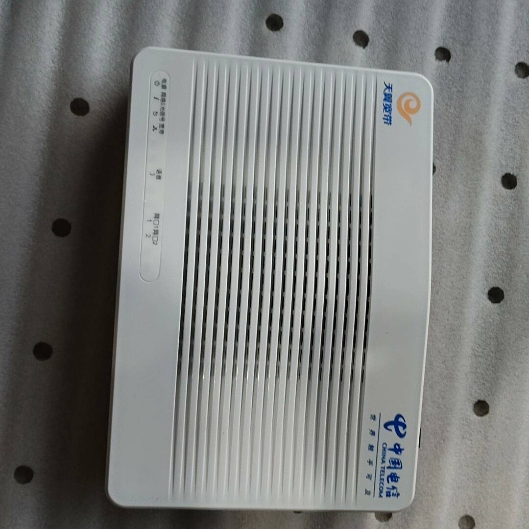 询价购-中国电信，天翼宽带光纤猫型号：DP607