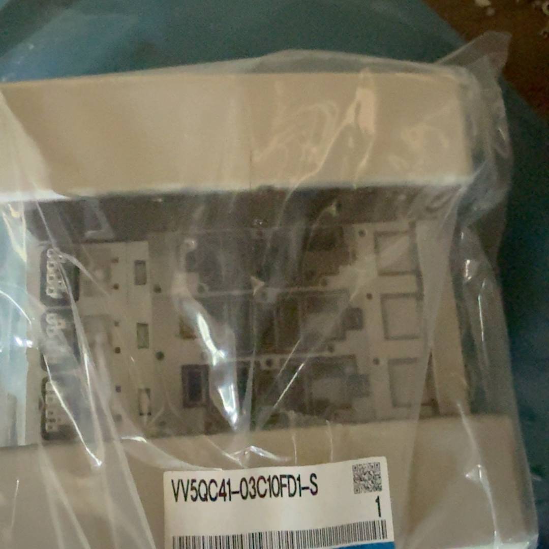 询价购-全新原装SMC电磁阀 VV5QC41-03C10FD1-S，
