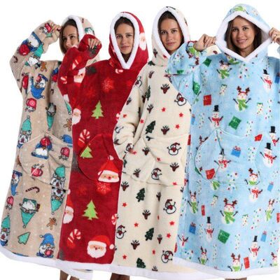 blankethoodiewintercouple