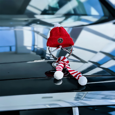 适用于奔驰E奔驰S车标装饰红色小帽子围巾汽车立标圣诞帽车载摆件