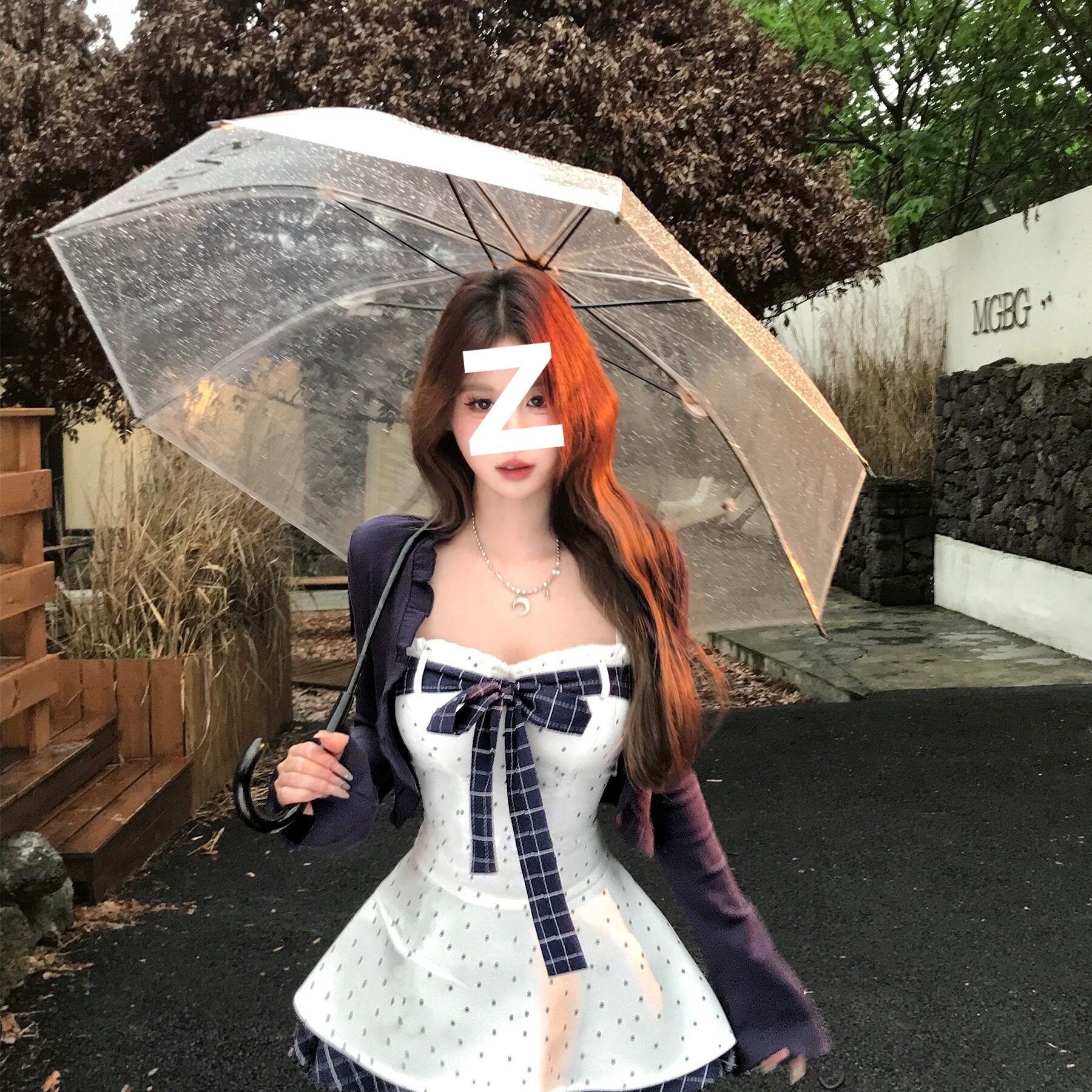 甜美气质学院风纯欲少女撞色连衣休闲运动套装