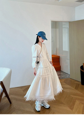 白色蕾丝镂空连衣裙茶歇法式初恋海边度假裙子显瘦收腰裙女A6500