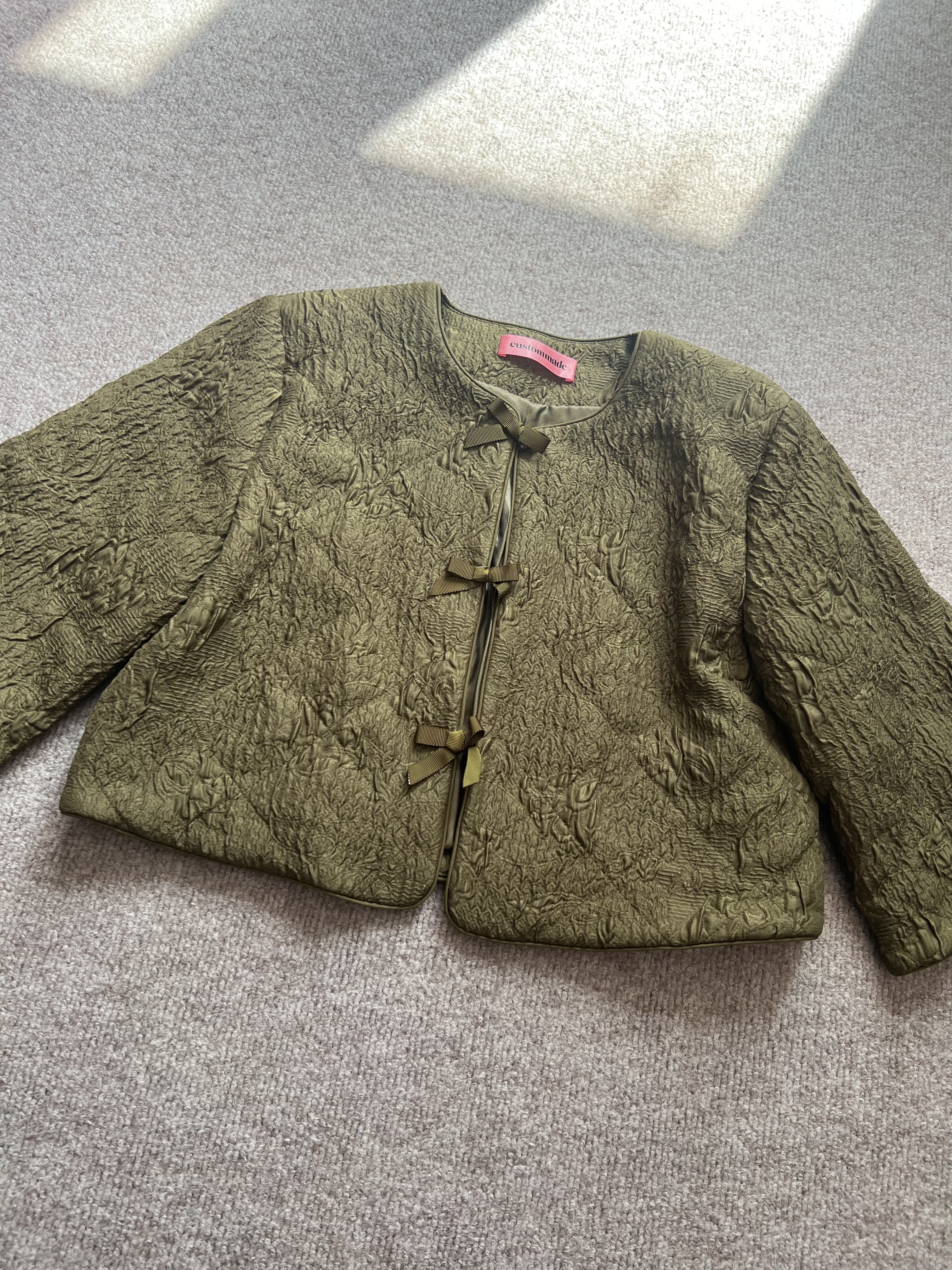 丹麦轻奢CUST 春秋款 高级肌理咸菜绿面料 小香风喇叭袖外套礼服