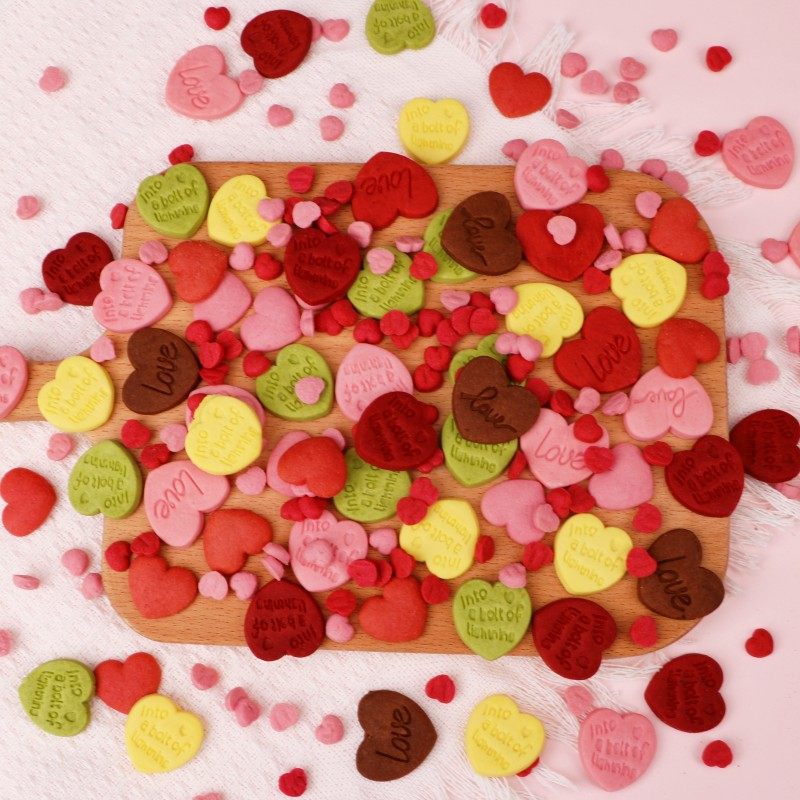 网红love心形生日混合粉色樱花味饼干蛋糕纸杯装饰创意甜点台摆件