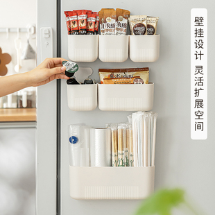 冰箱置物架侧收纳柜门保鲜膜收纳架厨房神器省空间多功能壁挂盒子