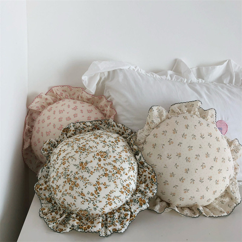 ins北欧风小清新碎花甜美纯棉圆形荷叶边少女心靠枕沙发靠抱枕