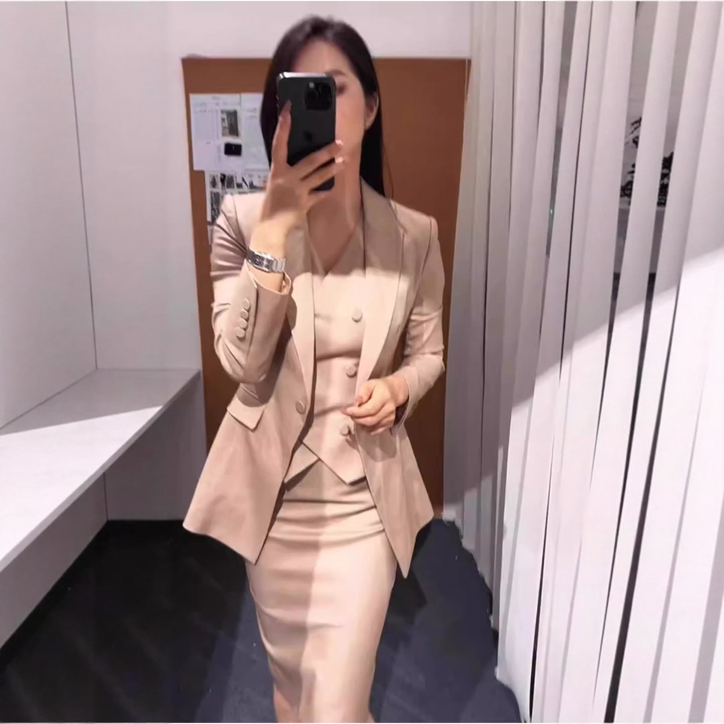 西装套装女2025新款高级感高端定制设计感西服马甲半身裙三件套夏