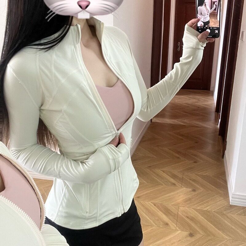 立领瑜伽服luluLuLuLycra5902图片