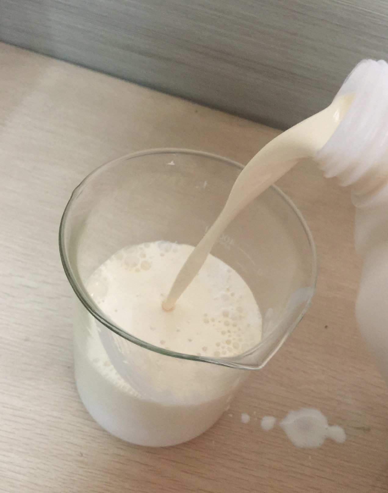 美国杜邦Teflon PFA D 335D 60%固含量乳液，浸渍，浸布，涂覆,橡塑材料及制品,特种塑料,淘宝优惠券,粉丝福利购,淘宝优惠卷