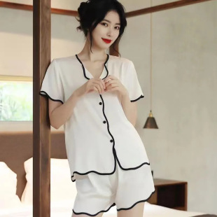 睡衣女新款夏季薄款简约纯色开衫短袖短裤学生宽松大码家居服套装