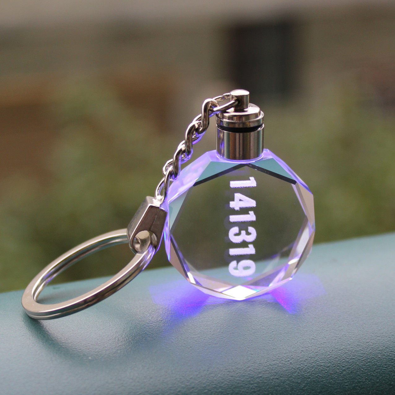 发光钥匙扣 八角水晶小礼品 141319水晶钥匙扣  数字能量挂件定制