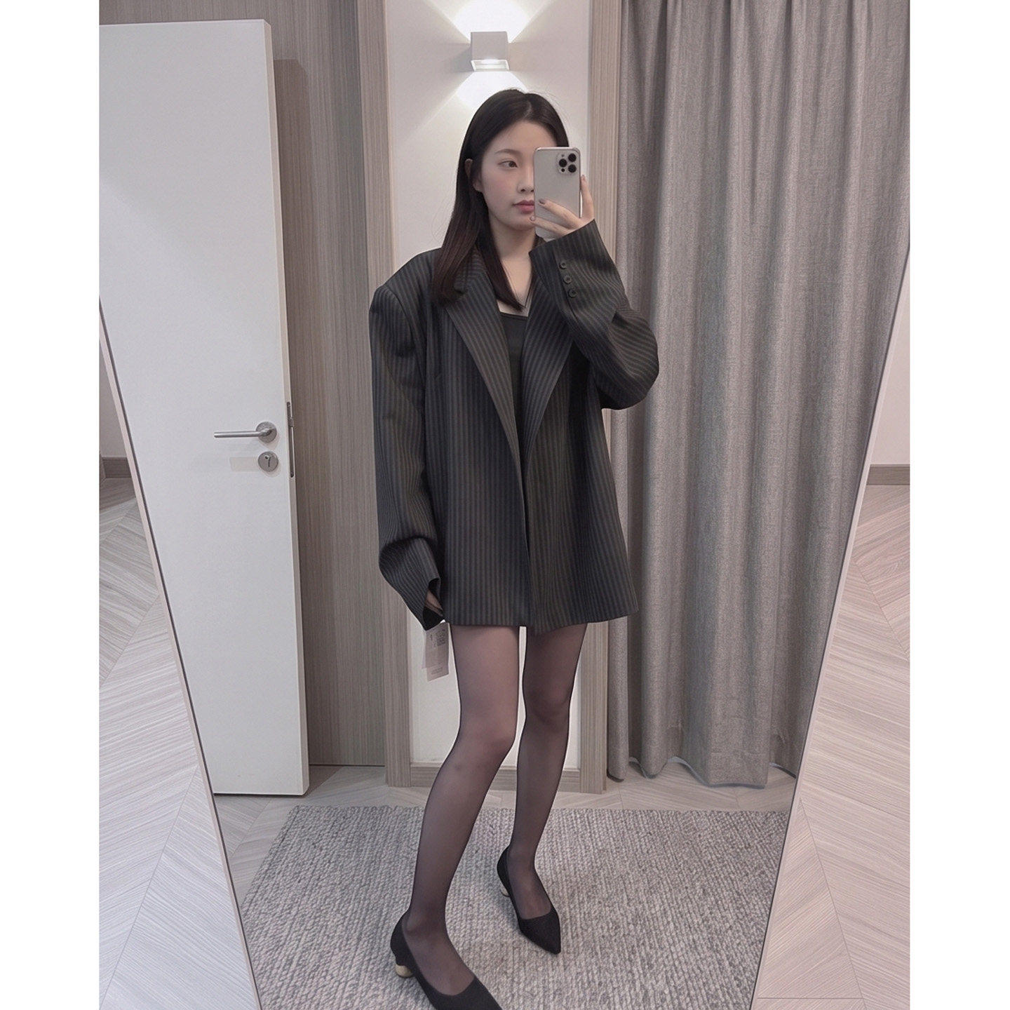 【送运费险】条纹廓形西装外套女