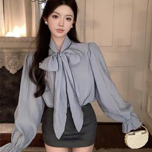 2026春季新款蓝色蝴蝶结垂感衬衫女气质灯笼袖通勤OL长袖上衣女装