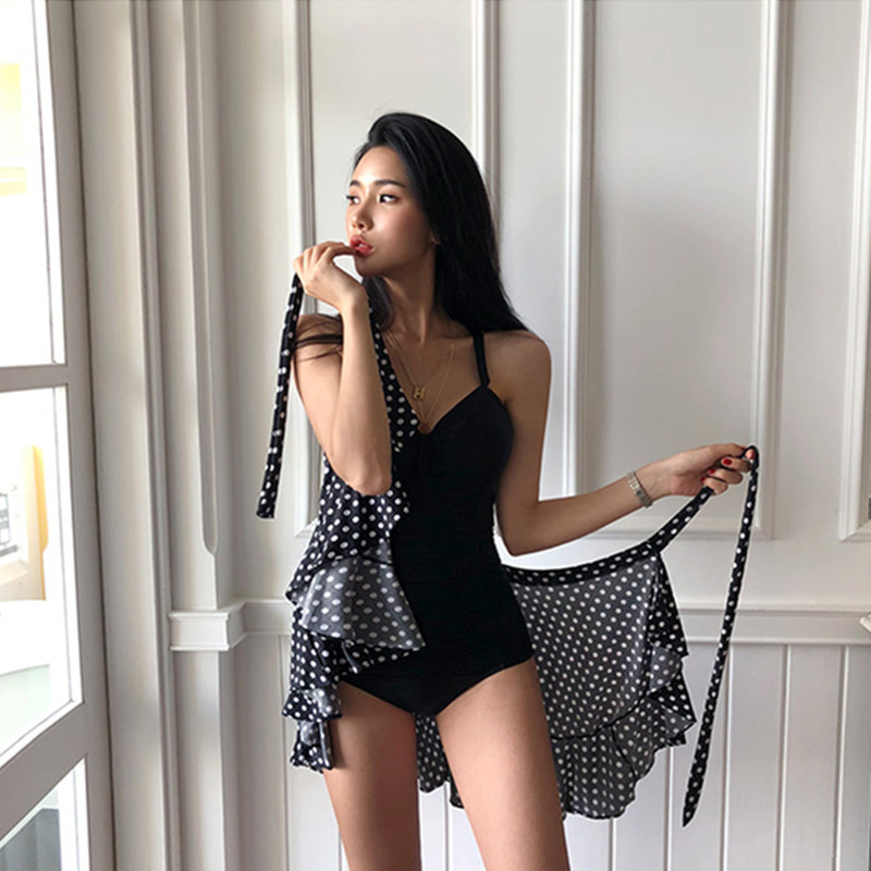 一片式系带裙性感连体泳衣女大小胸聚拢显瘦波点裙沙滩度假游泳衣