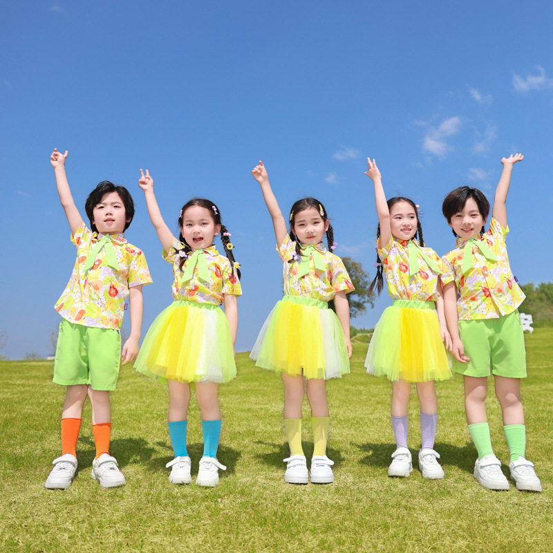 六一儿童啦啦队演出服小学生毕业拍照服装幼儿园班服合唱服表演服