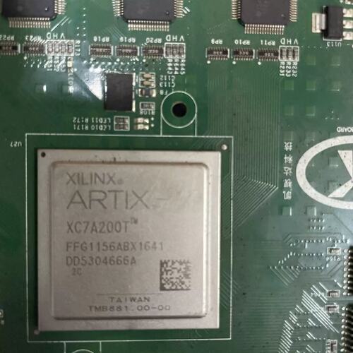 议价！XC7A200T 一个 X16-256一个整板700拍前