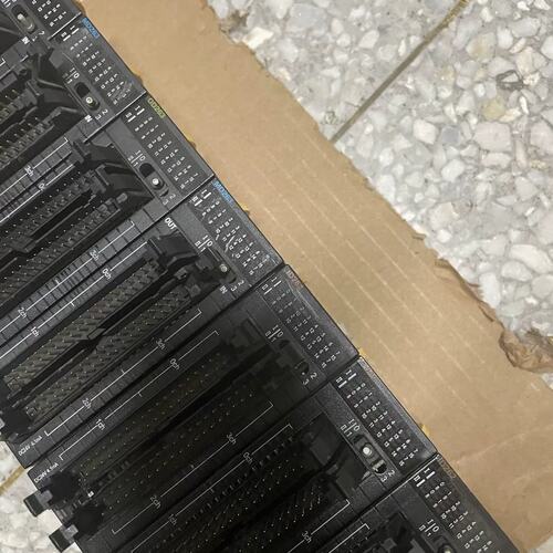 议价模块CJ1W-MD263 的包好，