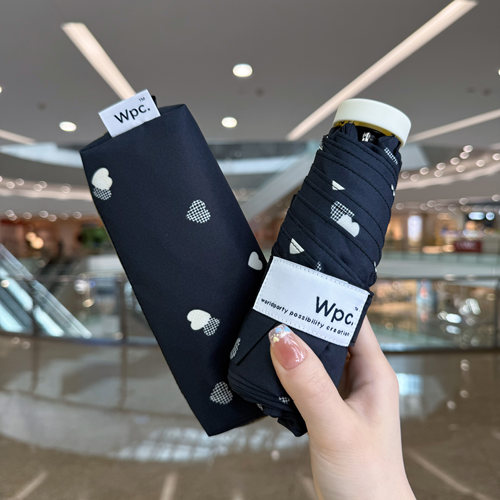 日本Wpc.绘色爱心五折超轻晴雨伞
