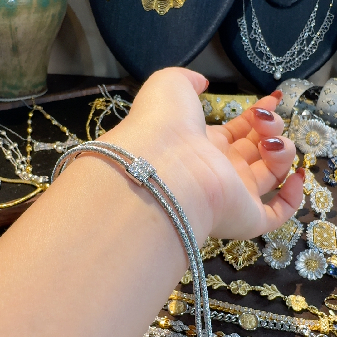 h f g g h h