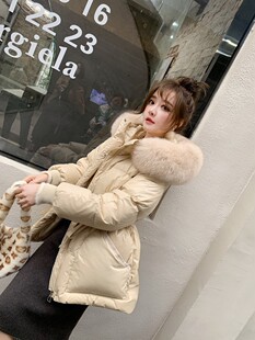 真狐狸毛领羽绒服女2025年新款收腰小个子冬短款东大门感大毛领