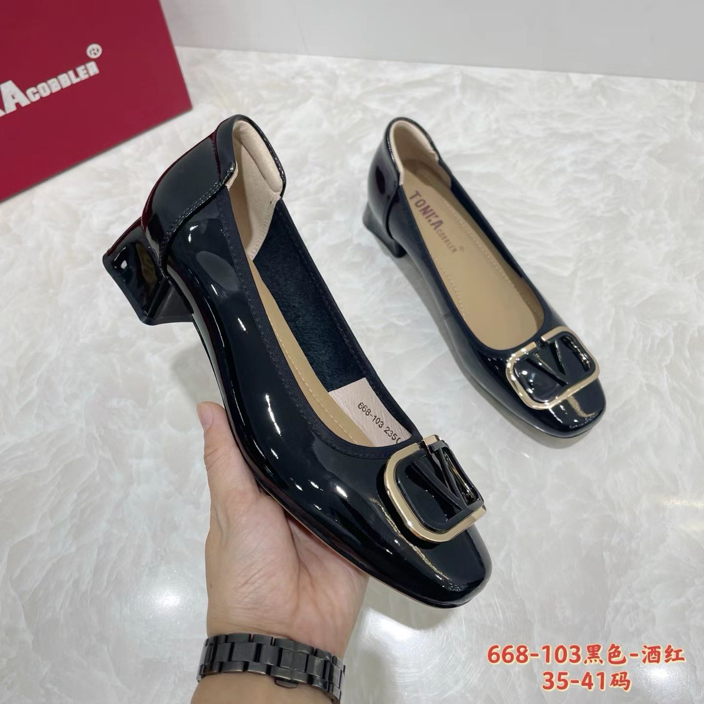 2025春秋新款漆皮高跟鞋女气质方头搭扣粗跟浅口单鞋小众工作女鞋