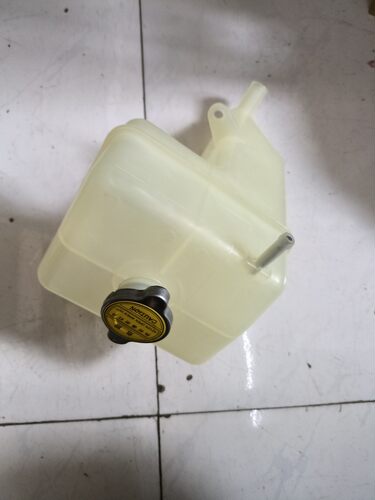 骏捷frvfsvcross小水箱膨胀箱