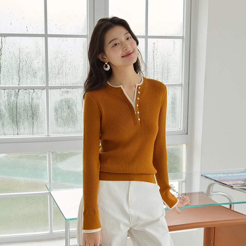 思诺芙德V领假两件羊毛衫