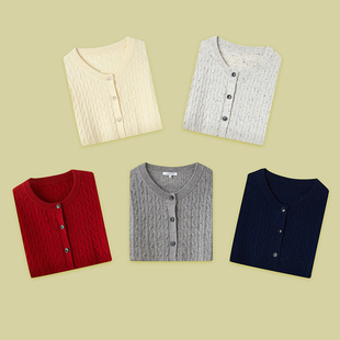 思诺芙德绞花圆领100%山羊绒开衫女羊绒毛衣红色小个子针织开衫