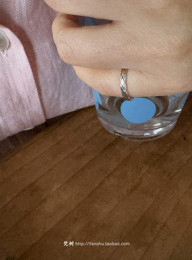 925纯银复古做旧风格菱格尾戒