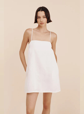 posse法式白色亚麻简约a字娃娃吊带连衣裙宽松露背小个子度假短裙